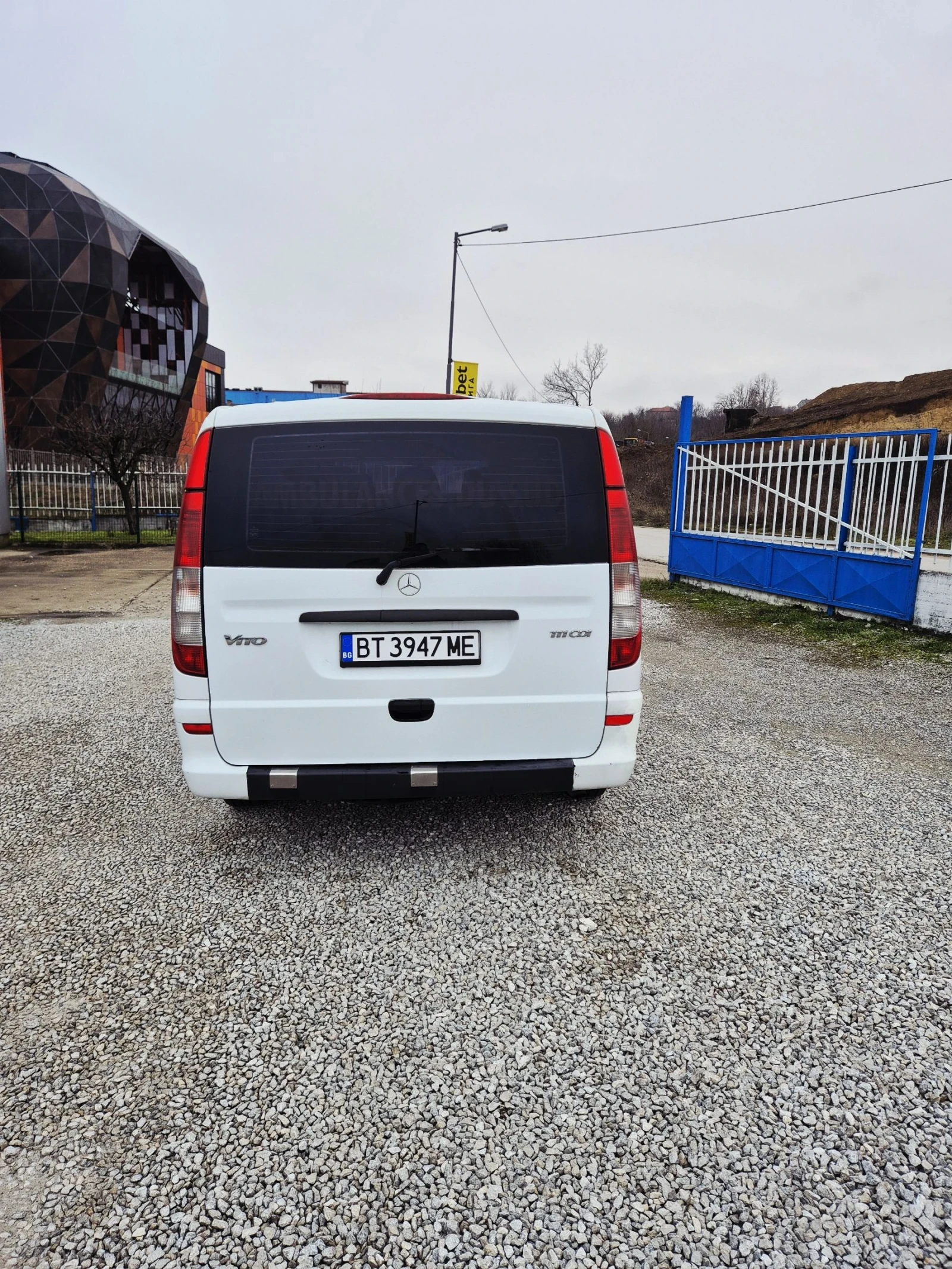 Mercedes-Benz Vito  LONG 111 CDI  2011  товарен 4+ 1 климатик - изображение 7