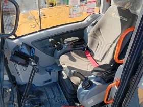 Багер LiuGong CLG909ECR, снимка 9