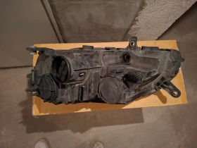 Оригинален фар Фолксваген Пасат Б7 Комби/ VW Passat B7 десен, повреден, снимка 4