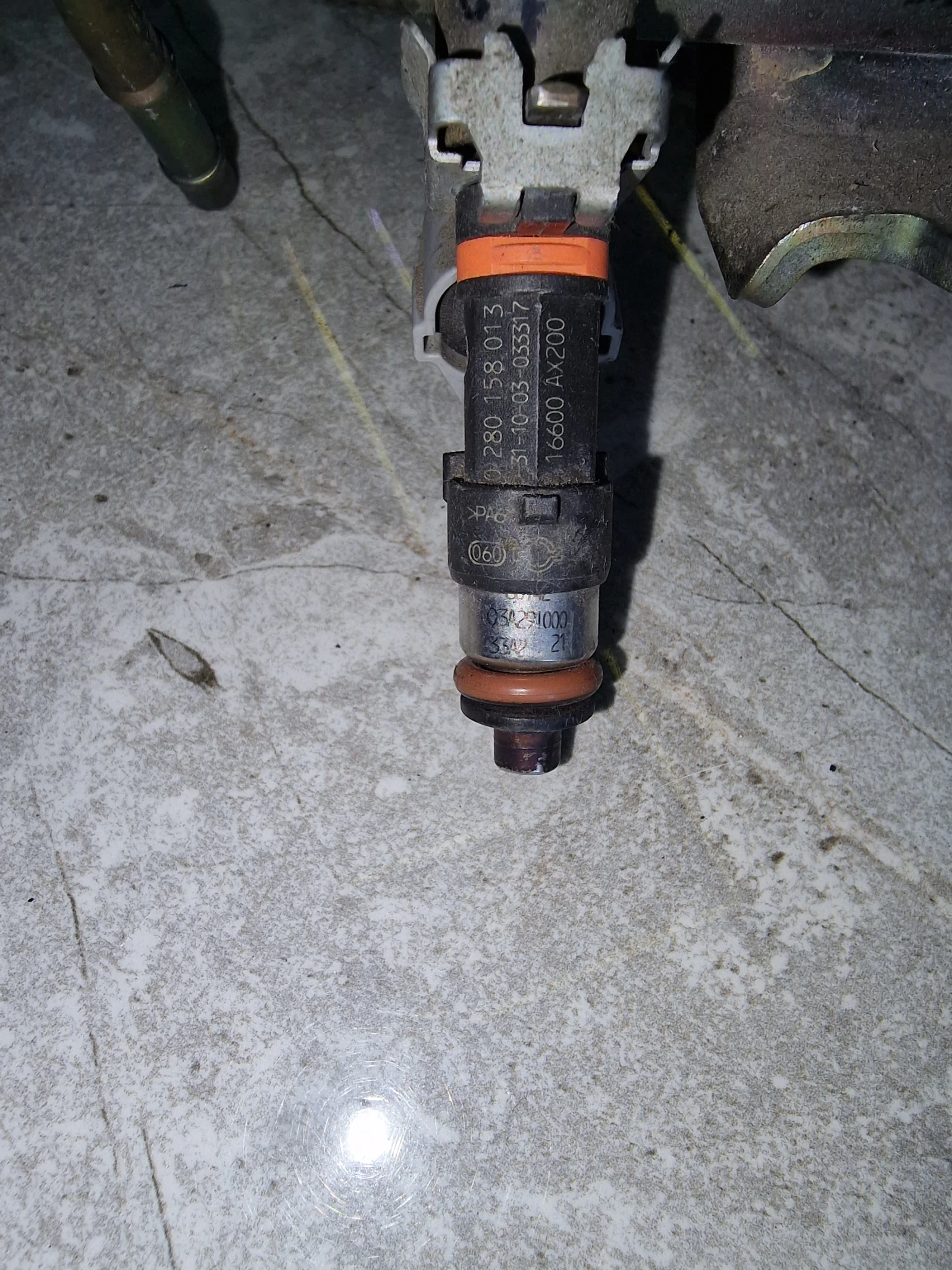 0280158013  16600AX200 ���������� ���� BOSCH  NISSAN MICRA K12 1.2  | Mobile.bg � ����������� 1