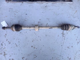 Полуоска предна дясна Тойота Ярис 1.0Б (к)