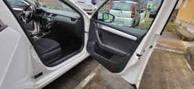 Skoda Octavia Бял, снимка 12