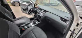 Skoda Octavia Бял, снимка 13