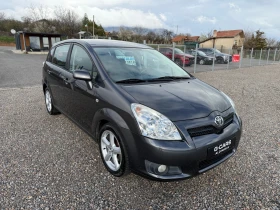 Toyota Corolla verso 2.2/136кс./КАТО НОВА, снимка 1