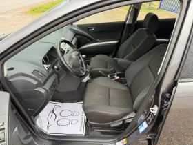 Toyota Corolla verso 2.2/136кс./КАТО НОВА - 3700 € / 7236.57 лв. - 37602730 9