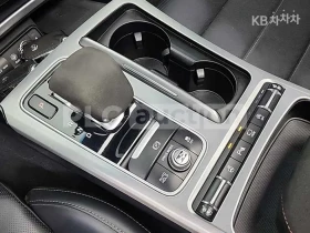 Kia Stinger 3.3 GT| 360| ОБДУХ| ПАНО| ВКЛ.ТЕХНОТЕСТ - 14000 € / 27381.62 лв. - 58424979 9