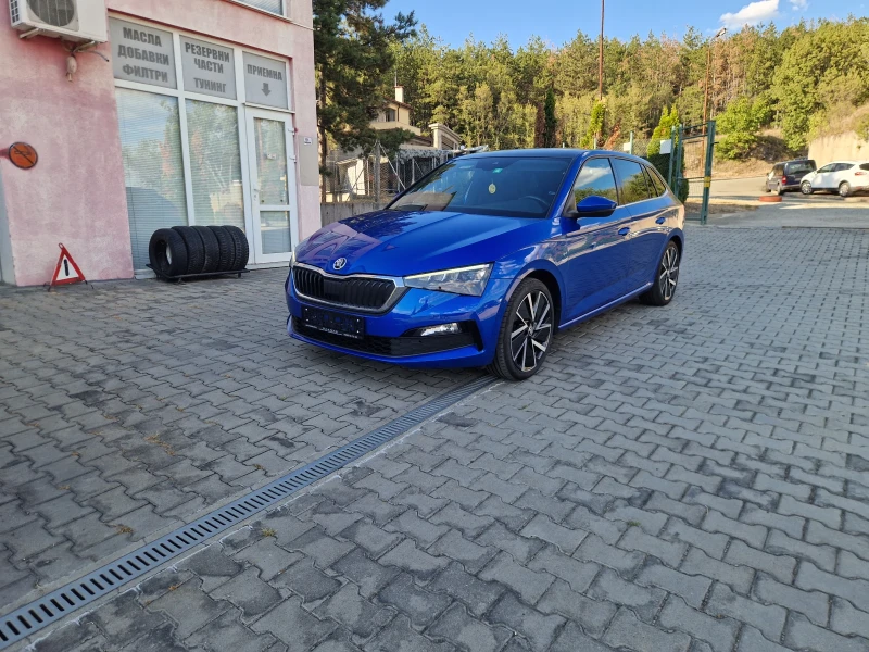 Skoda Scala 1.5 TSI DSG Панорама Камера Keyless Лед, снимка 1 - Автомобили и джипове - 46881657