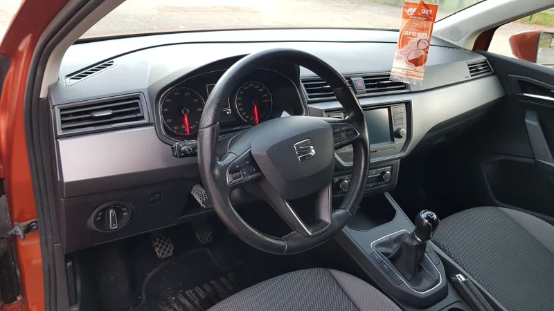 Seat Ibiza TSi STYLE, снимка 9 - Автомобили и джипове - 47555128