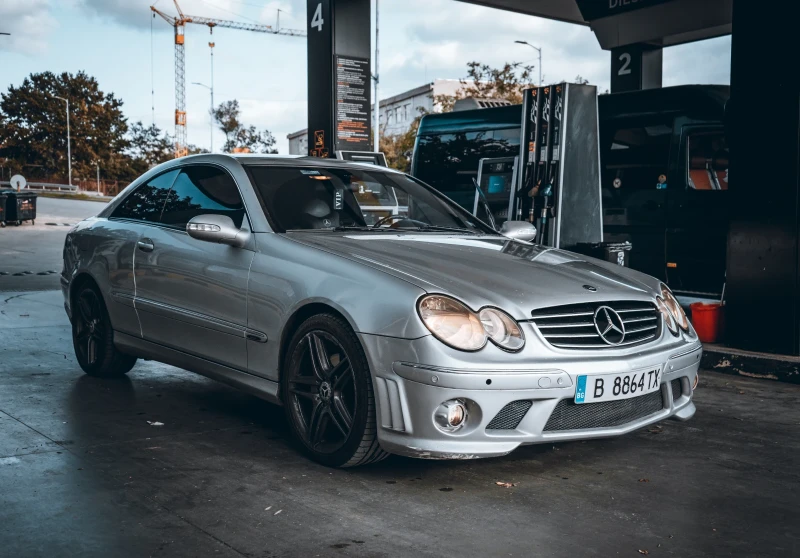 Mercedes-Benz CLK CLK 270 AMG Pack, снимка 1 - Автомобили и джипове - 47629611