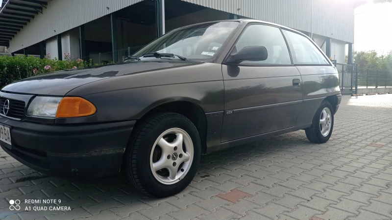 Opel Astra, снимка 11 - Автомобили и джипове - 47972110