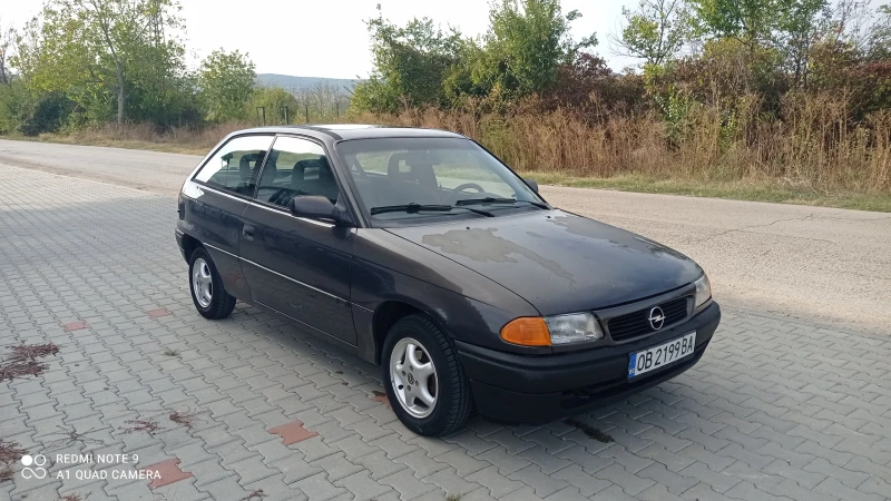 Opel Astra, снимка 9 - Автомобили и джипове - 47972110