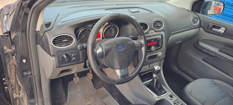 Ford Focus 1.6Tdci, снимка 9 - Автомобили и джипове - 48329959