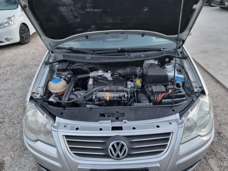 VW Polo 1.4TDI, снимка 16 - Автомобили и джипове - 48526909