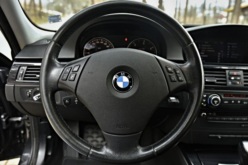 BMW 320, снимка 12 - Автомобили и джипове - 48806545