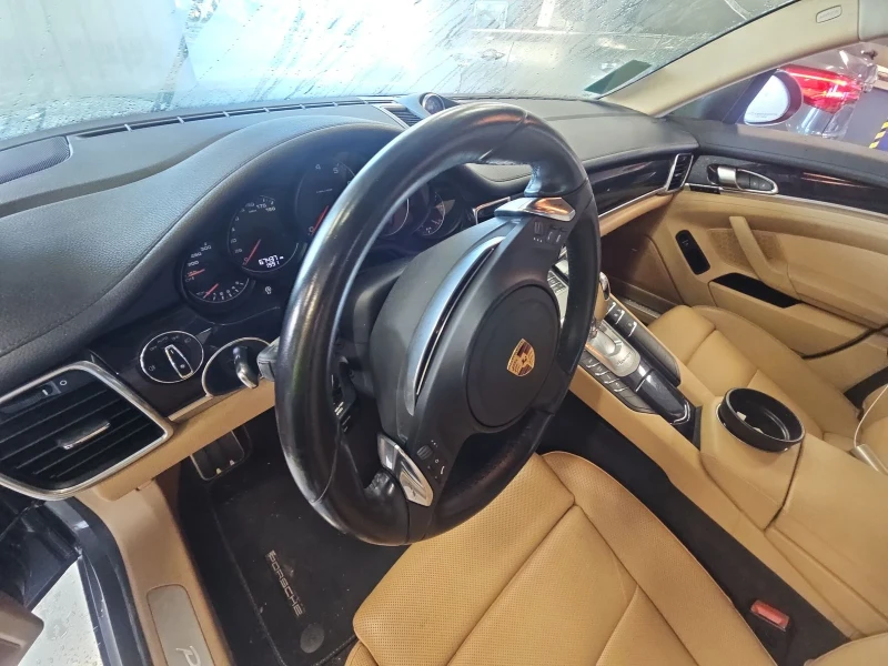 Porsche Panamera, снимка 12 - Автомобили и джипове - 49064712