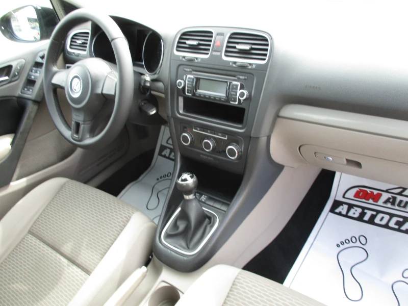 VW Golf 1.6 ГАЗ/БЕНЗИН/KATO НОВА, снимка 14 - Автомобили и джипове - 49663033