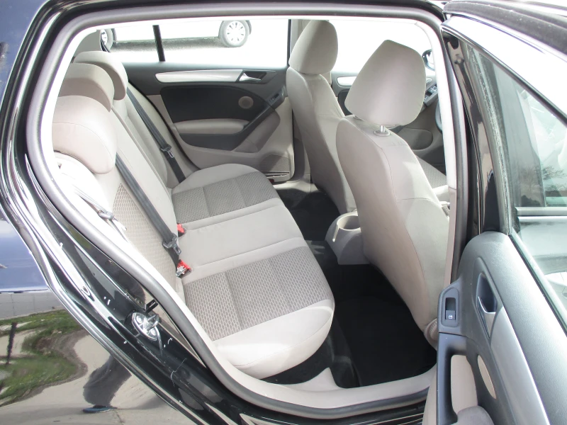 VW Golf 1.6 ГАЗ/БЕНЗИН/KATO НОВА, снимка 15 - Автомобили и джипове - 49663033