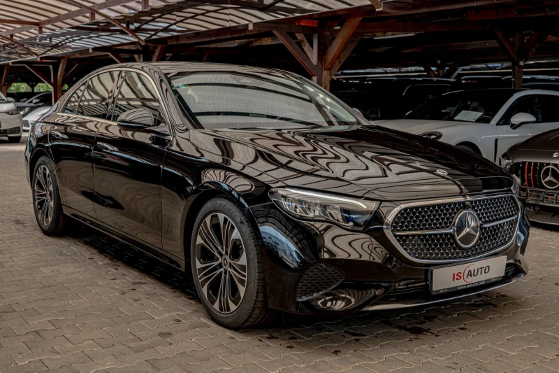 Mercedes-Benz E 200 Avantgarde/Virtual/Панорама/Подгрев/Камера, снимка 2 - Автомобили и джипове - 51637532