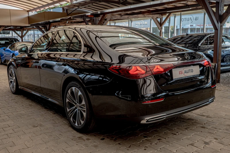 Mercedes-Benz E 200 Avantgarde/Virtual/Панорама/Подгрев/Камера, снимка 6 - Автомобили и джипове - 51637532