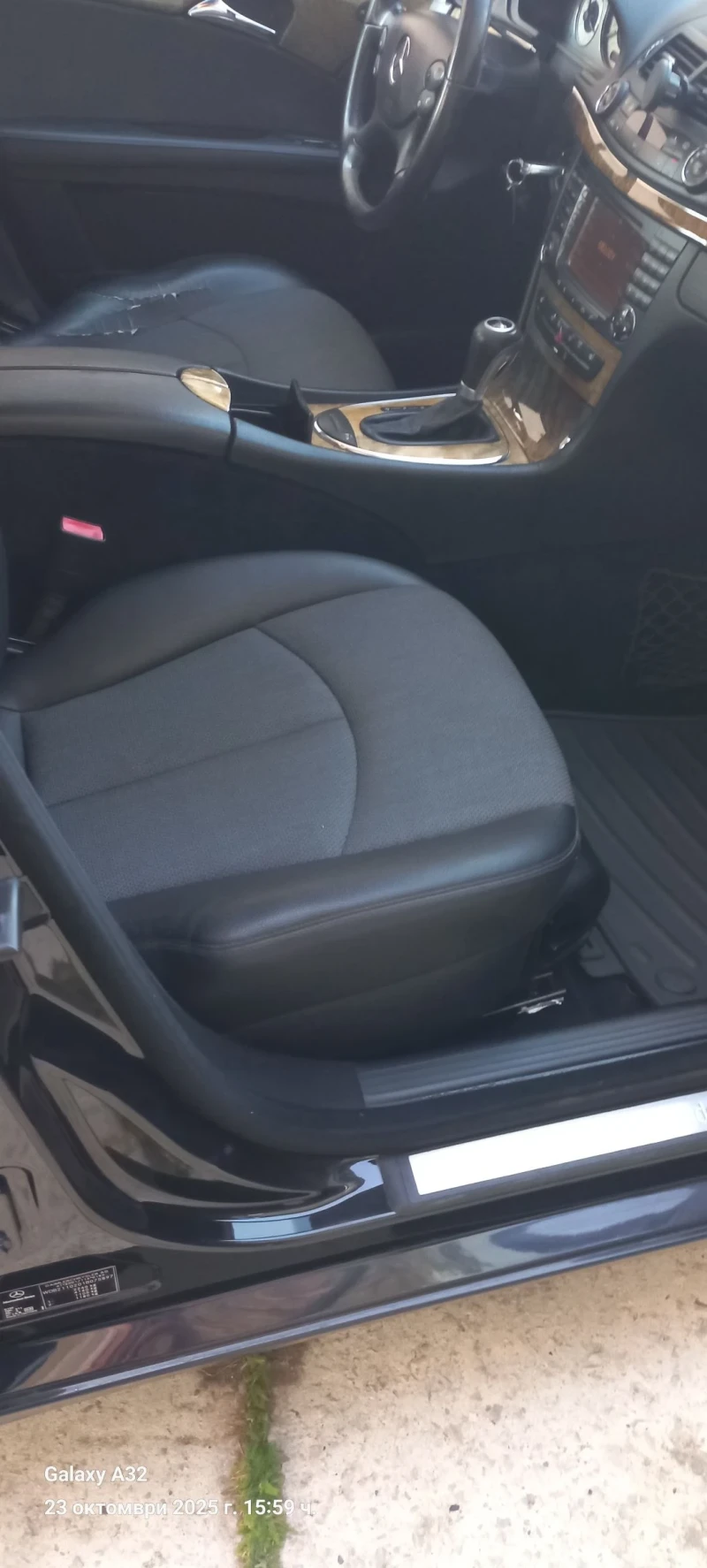 Mercedes-Benz E 280, снимка 13 - Автомобили и джипове - 52347053