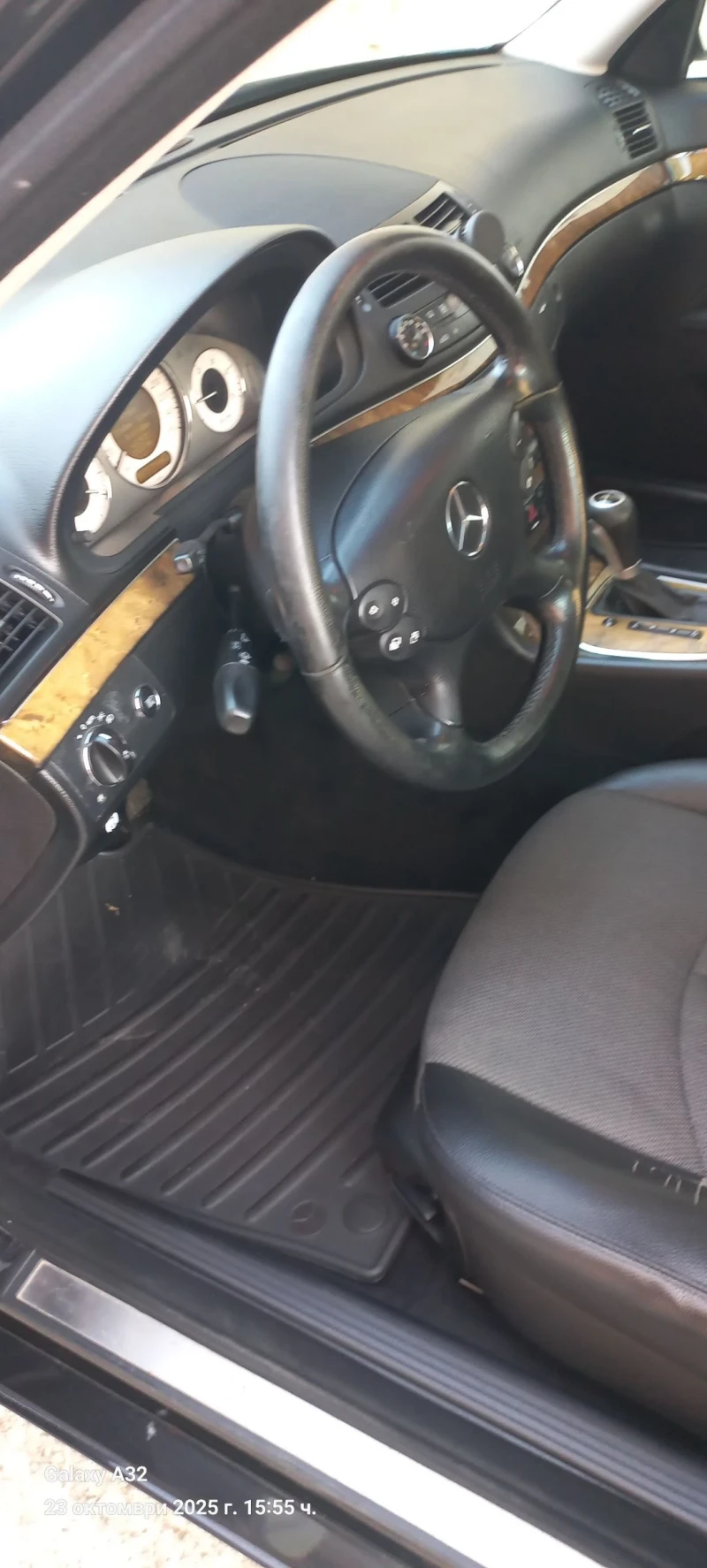 Mercedes-Benz E 280, снимка 6 - Автомобили и джипове - 52347053