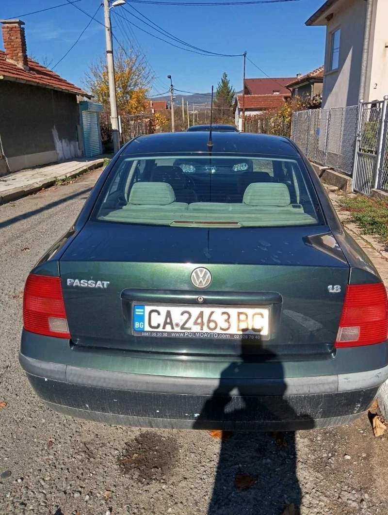 VW Passat 1.8, снимка 3 - Автомобили и джипове - 52416365