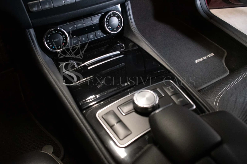 Mercedes-Benz CLS 350 CDI* 4M* AMG* ПОДГРЕВ* ОБДУХВАНЕ* H/K* KEYLESS-GO*, снимка 15 - Автомобили и джипове - 52457987