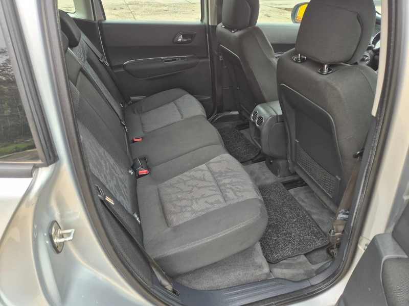 Peugeot 3008 1.6 HDI-Италия, снимка 11 - Автомобили и джипове - 52624443