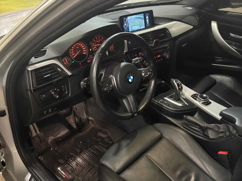 BMW 335 * 335i xDrive * CARFAX * БЕЗ ПЪРВОНАЧАЛНА ВНОСКА, снимка 5 - Автомобили и джипове - 52728162