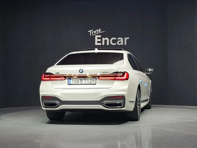 BMW 740 3.0 380 hp Automatic, снимка 4 - Автомобили и джипове - 55479182