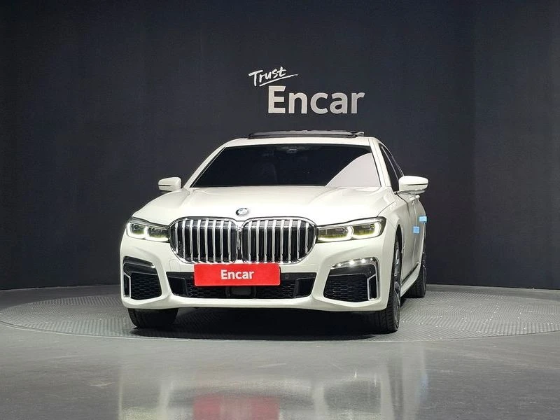 BMW 740 3.0 380 hp Automatic, снимка 3 - Автомобили и джипове - 55479182