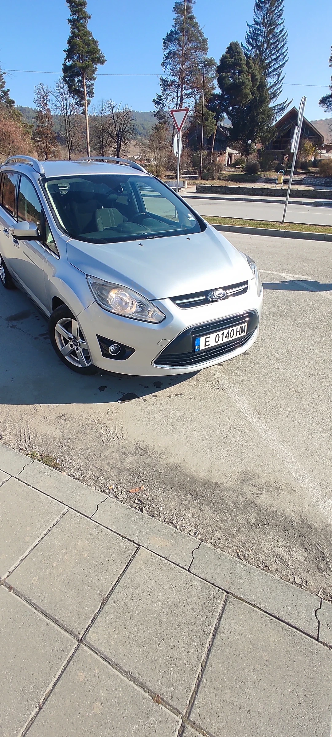 Ford Grand C-Max  - изображение 3