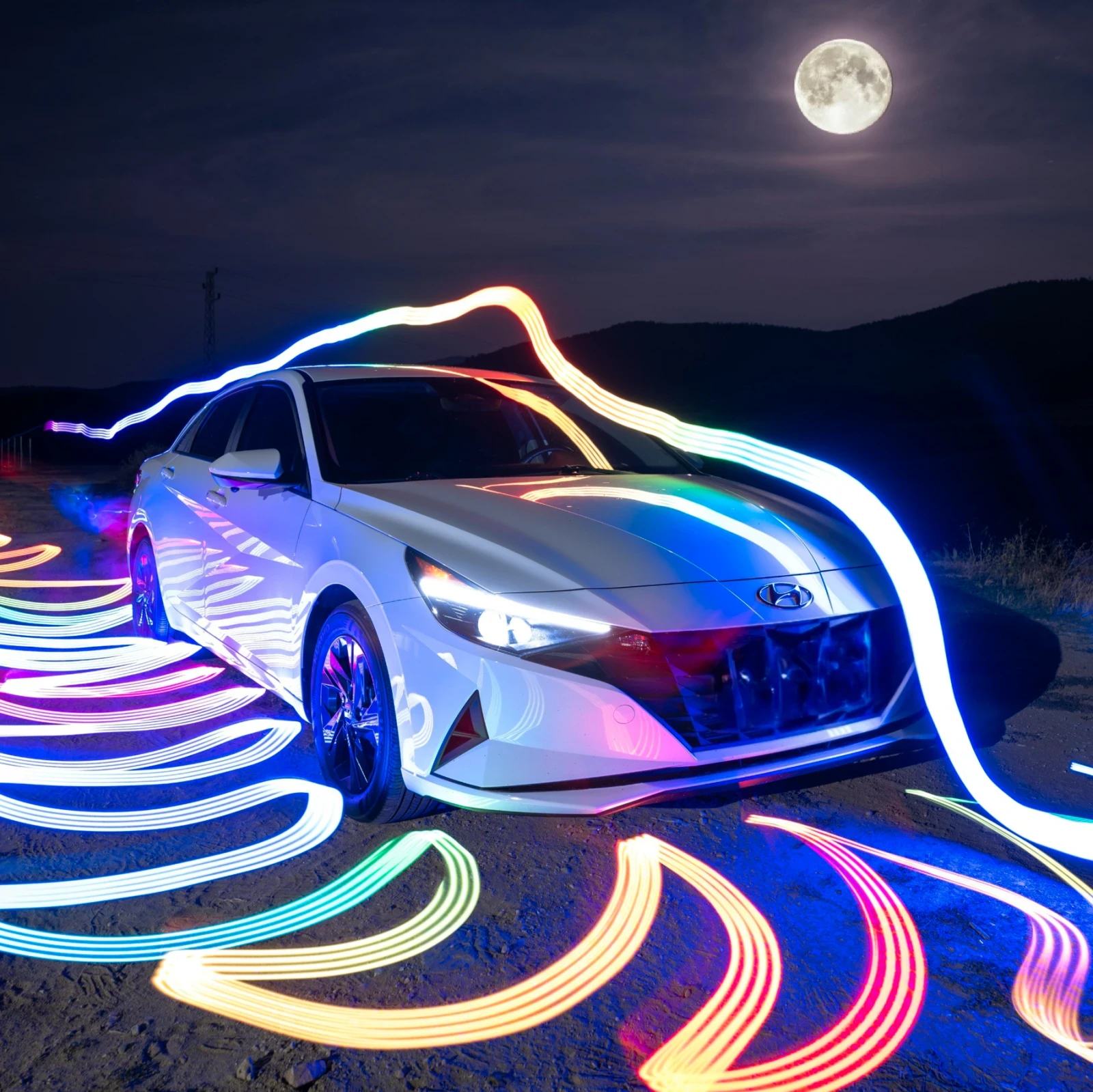 Hyundai Elantra 2.0 Tech & Sun - изображение 3