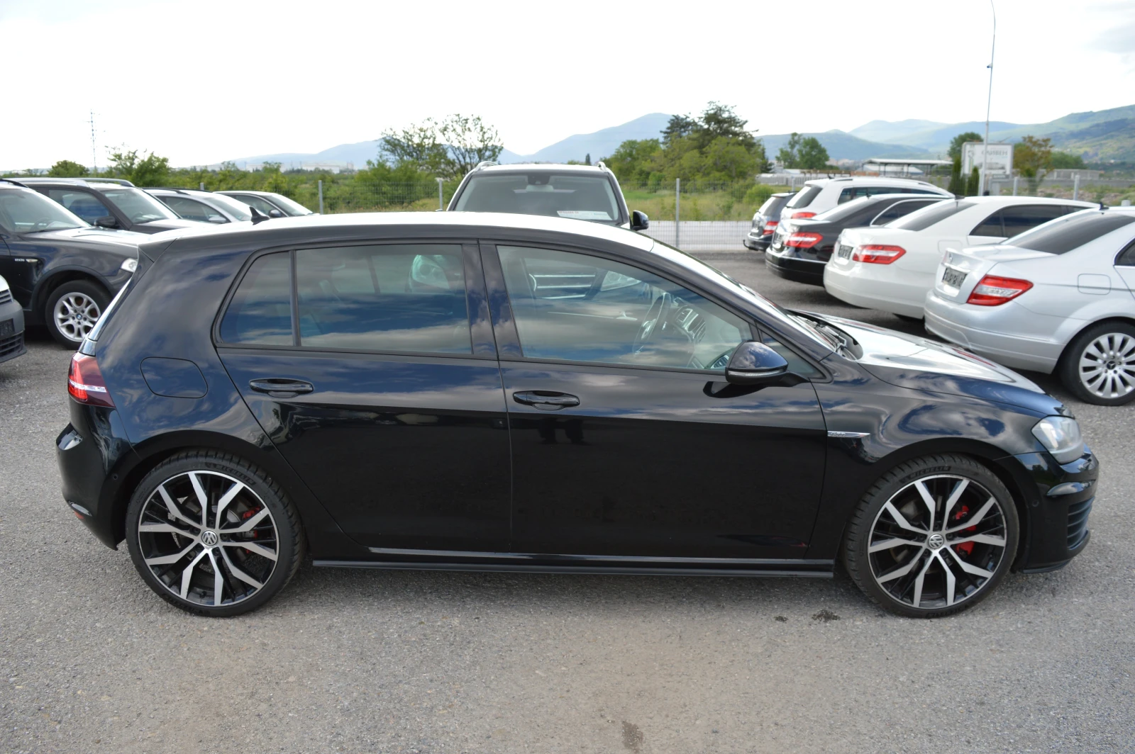 VW Golf 2.0-GTD-DYNAUDIO-DSG-FULL EKSTRI - изображение 4