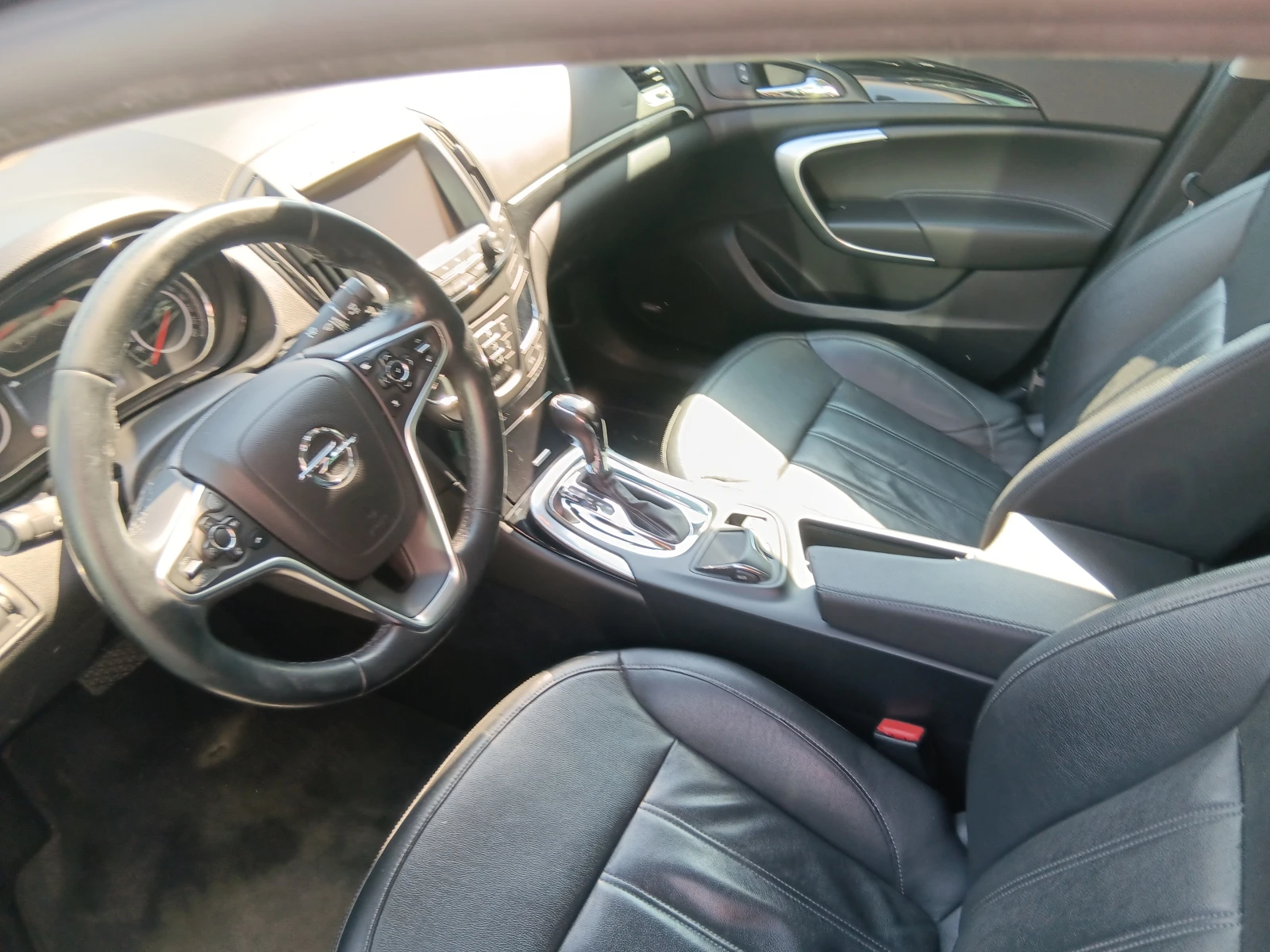 Opel Insignia 2.0 BI TURBO 4X4 - изображение 6