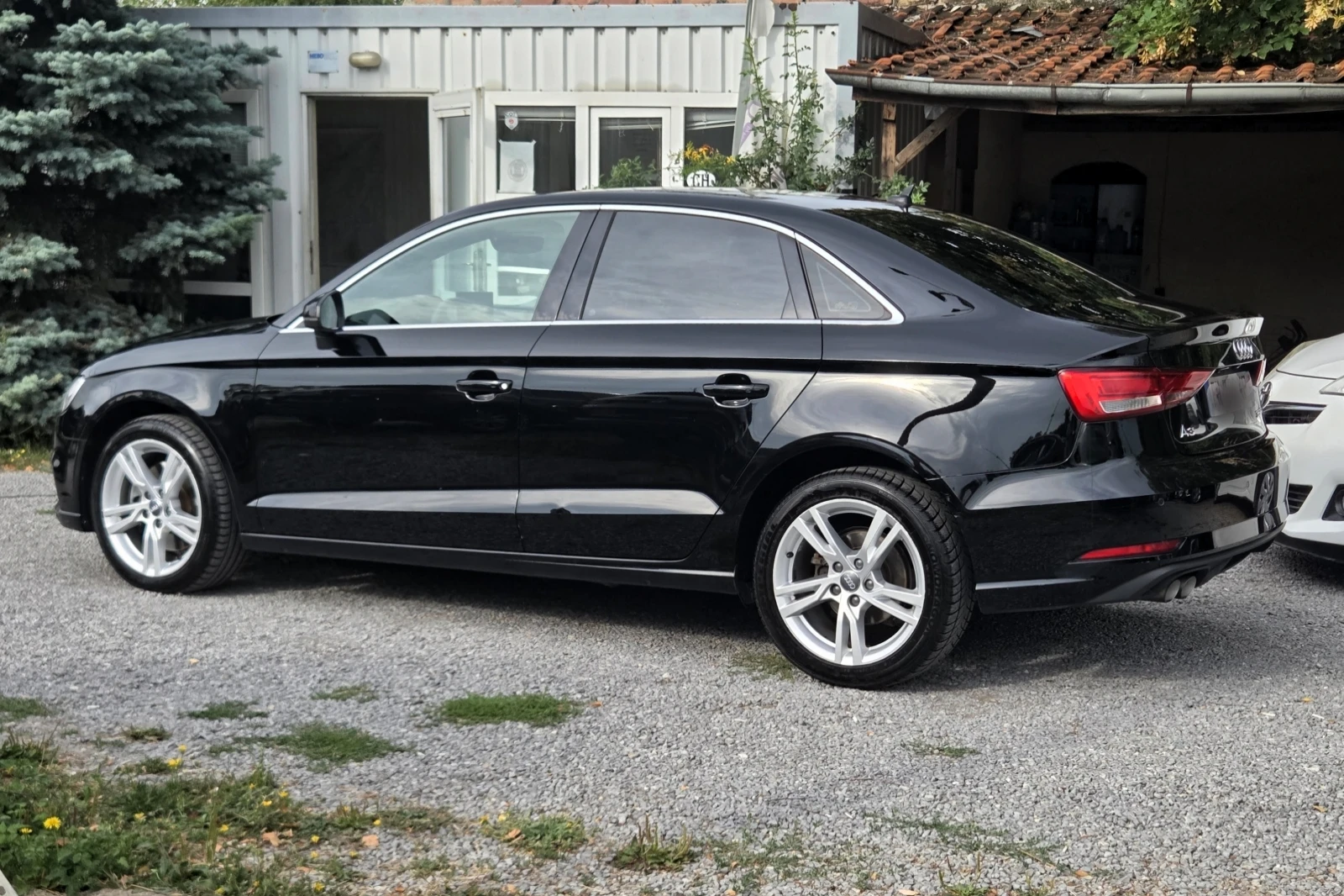 Audi A3 35TDI 150hp AUTOMATIC/NAVI - изображение 5