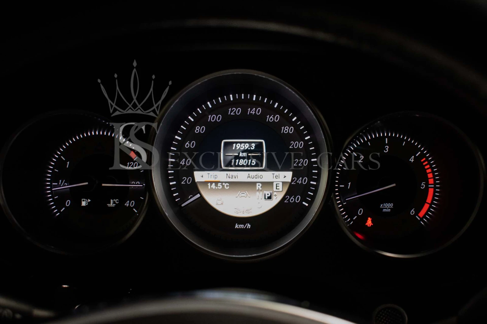 Mercedes-Benz CLS 350 CDI* 4M* AMG* * * H/K* KEYLESS-GO* | Mobile.bg   12