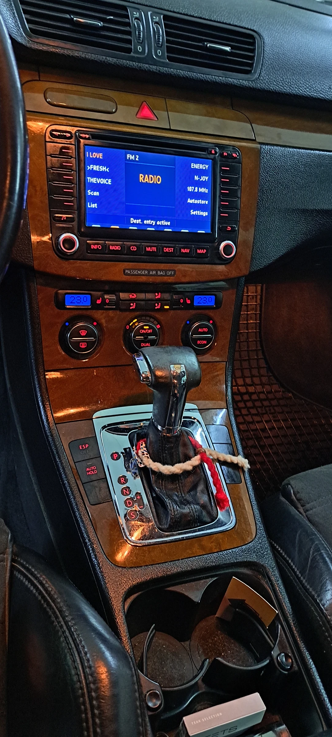 VW Passat 2.0 TDI 140 | Mobile.bg � ����������� 15