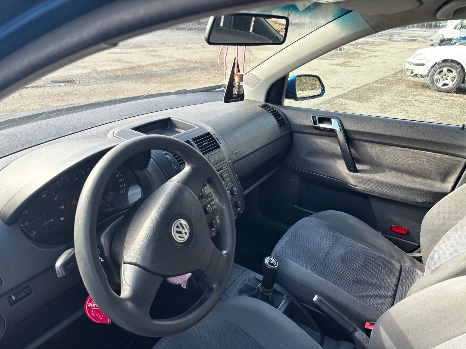 VW Polo 1.2, снимка 5 - Автомобили и джипове - 53724506