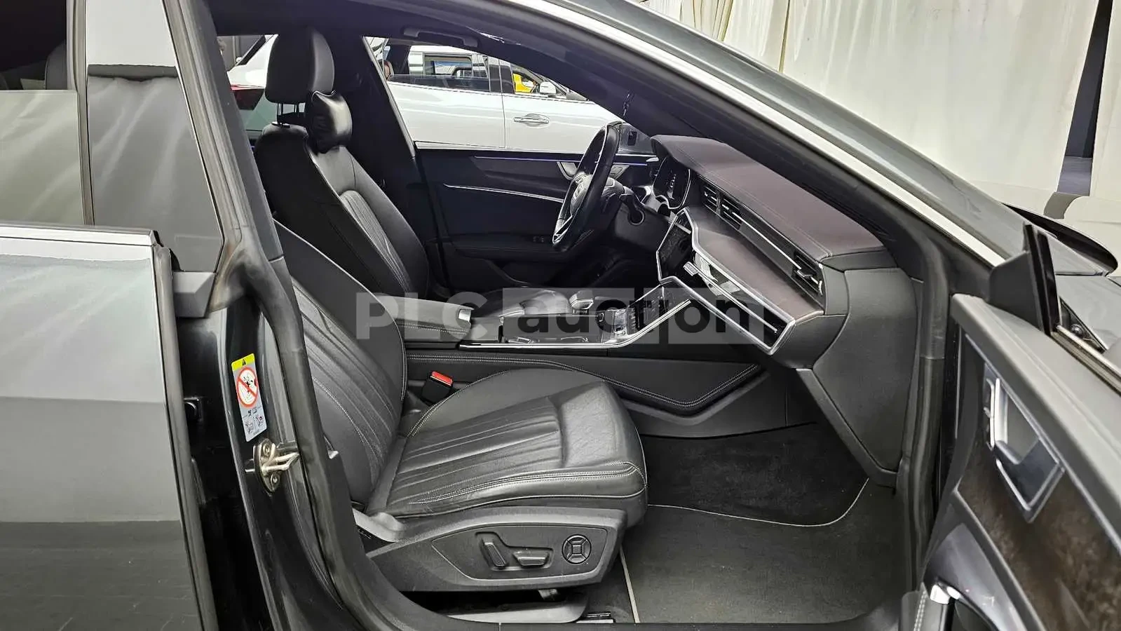 Audi A7 Bang & Olufsen* Virtual Cockpit Plus* Head-Up* , снимка 6 - Автомобили и джипове - 54060519