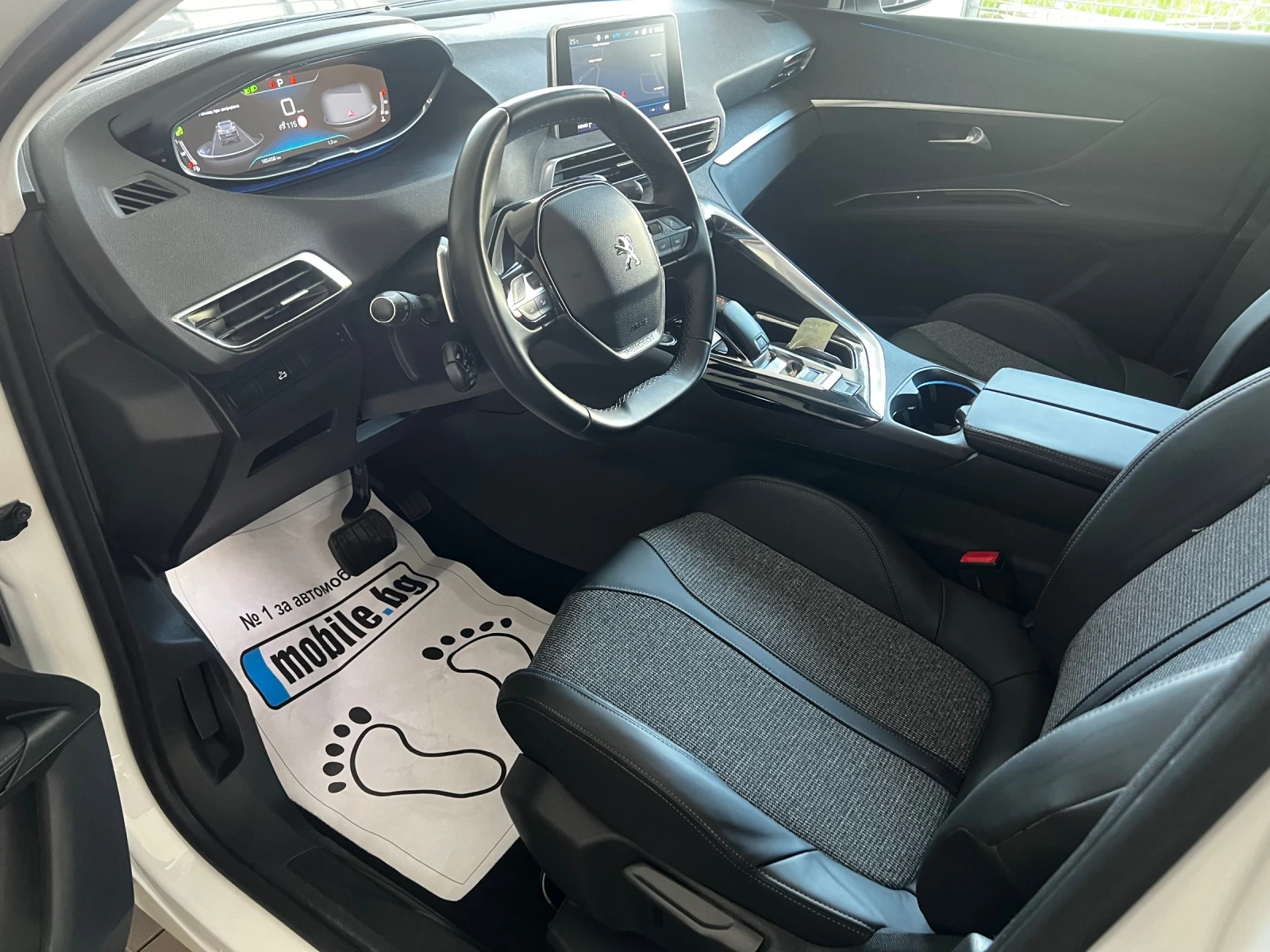 Peugeot 3008 ALLURE АВТОМАТ ТОП СЪСТОЯНИЕ, снимка 7 - Автомобили и джипове - 54159145