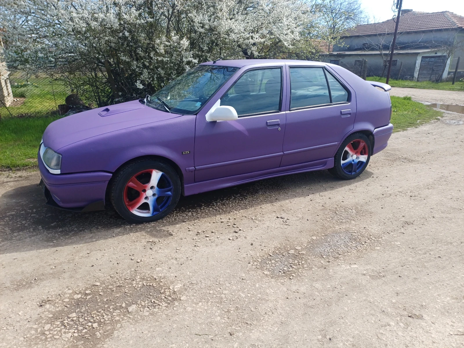 Renault 19 1.8mi, снимка 2 - Автомобили и джипове - 54290497