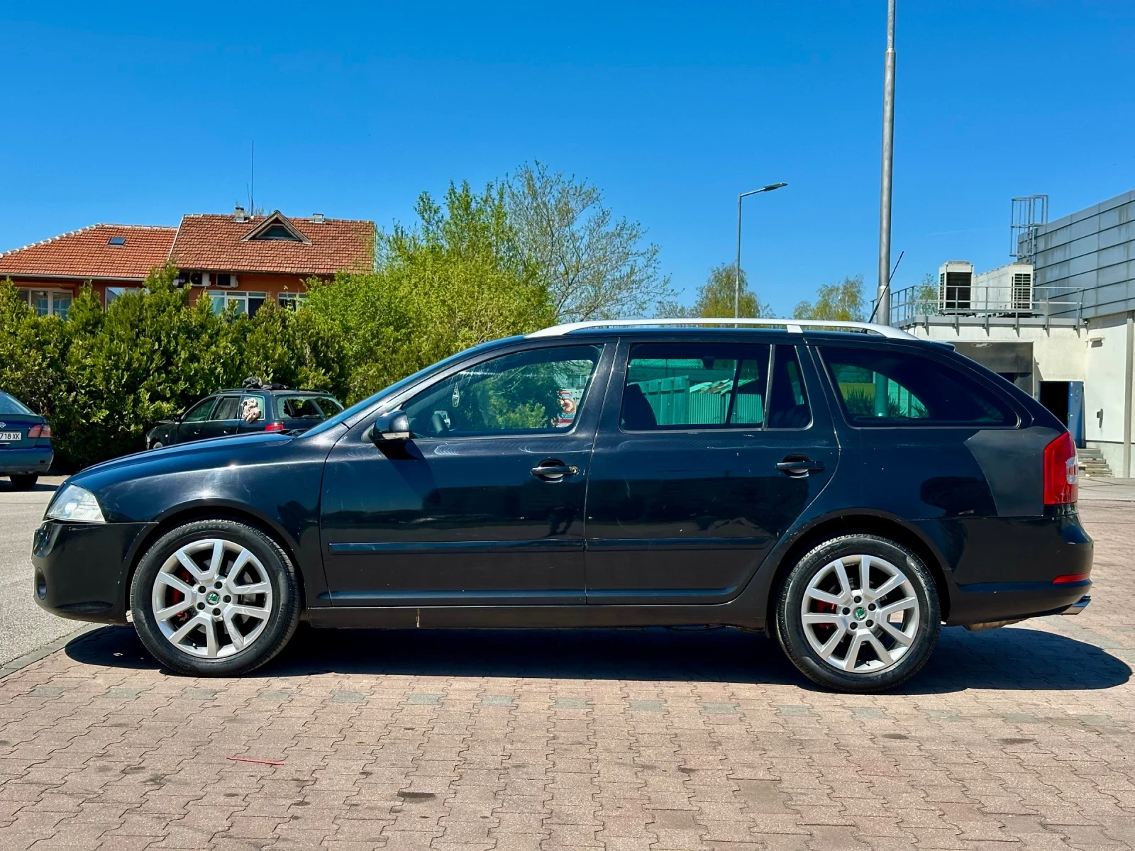 Skoda Octavia 2.0tdi VRS, снимка 3 - Автомобили и джипове - 54318280
