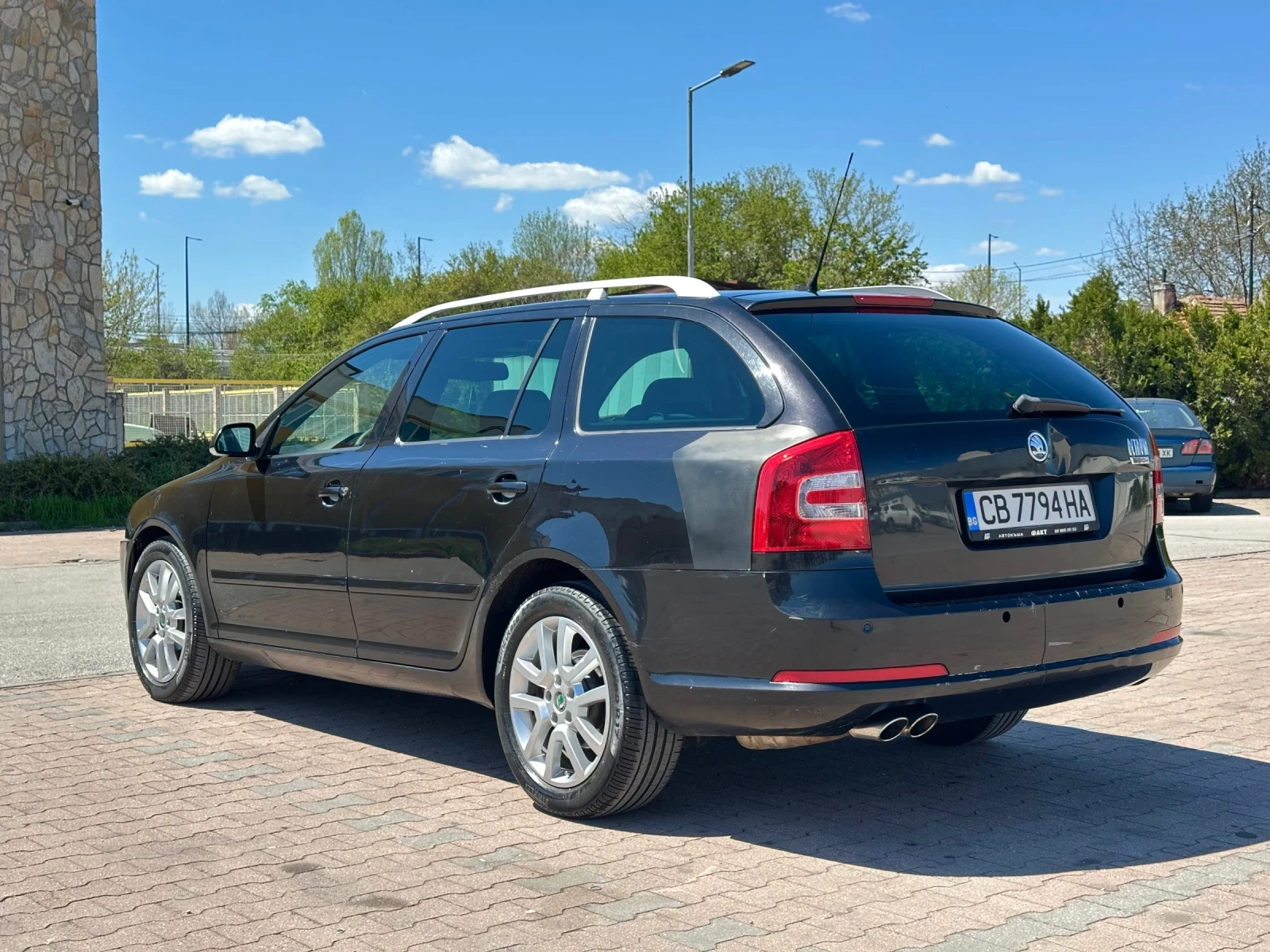 Skoda Octavia 2.0tdi VRS, снимка 4 - Автомобили и джипове - 54318280