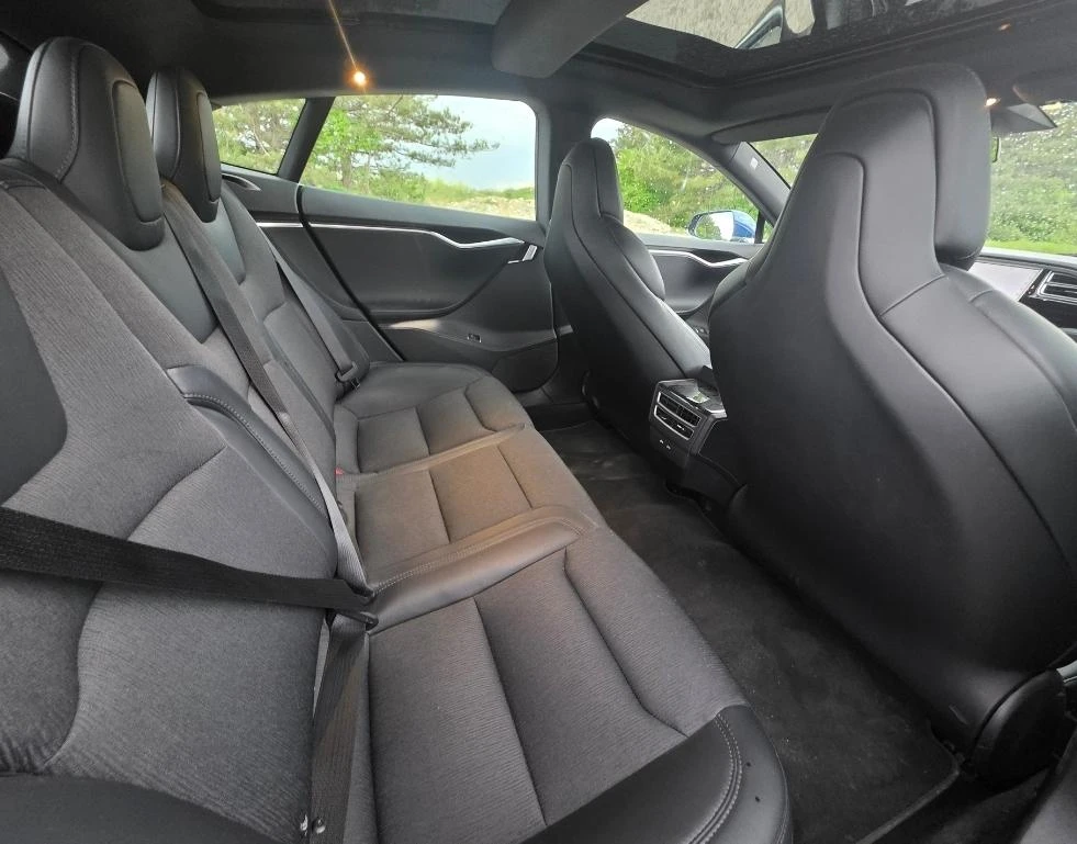 Tesla Model S  4х4 Европейска Гаранция, снимка 12 - Автомобили и джипове - 54570481