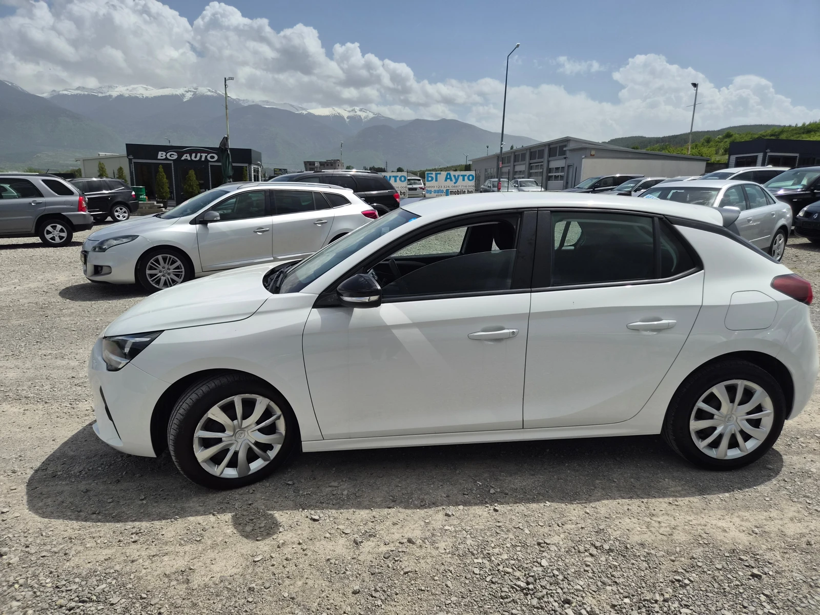 Opel Corsa 1.5 HDI, снимка 6 - Автомобили и джипове - 54681427