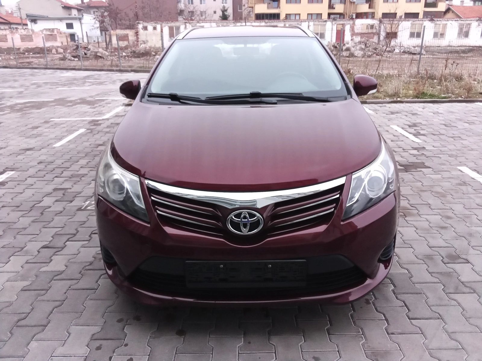 Toyota Avensis 2.0D4D-124kc. FACELIFT, снимка 2 - Автомобили и джипове - 54977966
