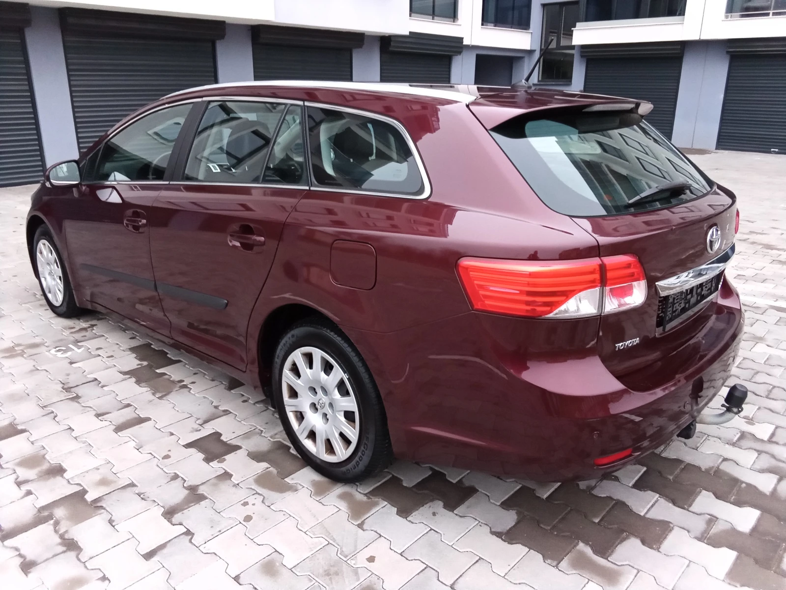 Toyota Avensis 2.0D4D-124kc. FACELIFT, снимка 6 - Автомобили и джипове - 54977966