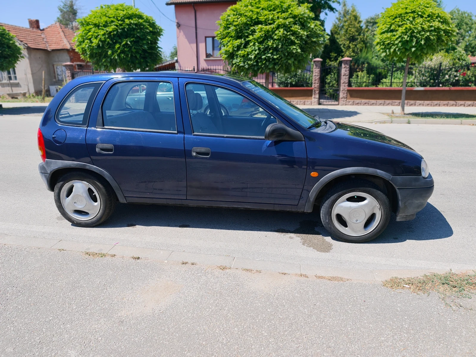 Opel Corsa 1.0i 12v, снимка 8 - Автомобили и джипове - 55536640
