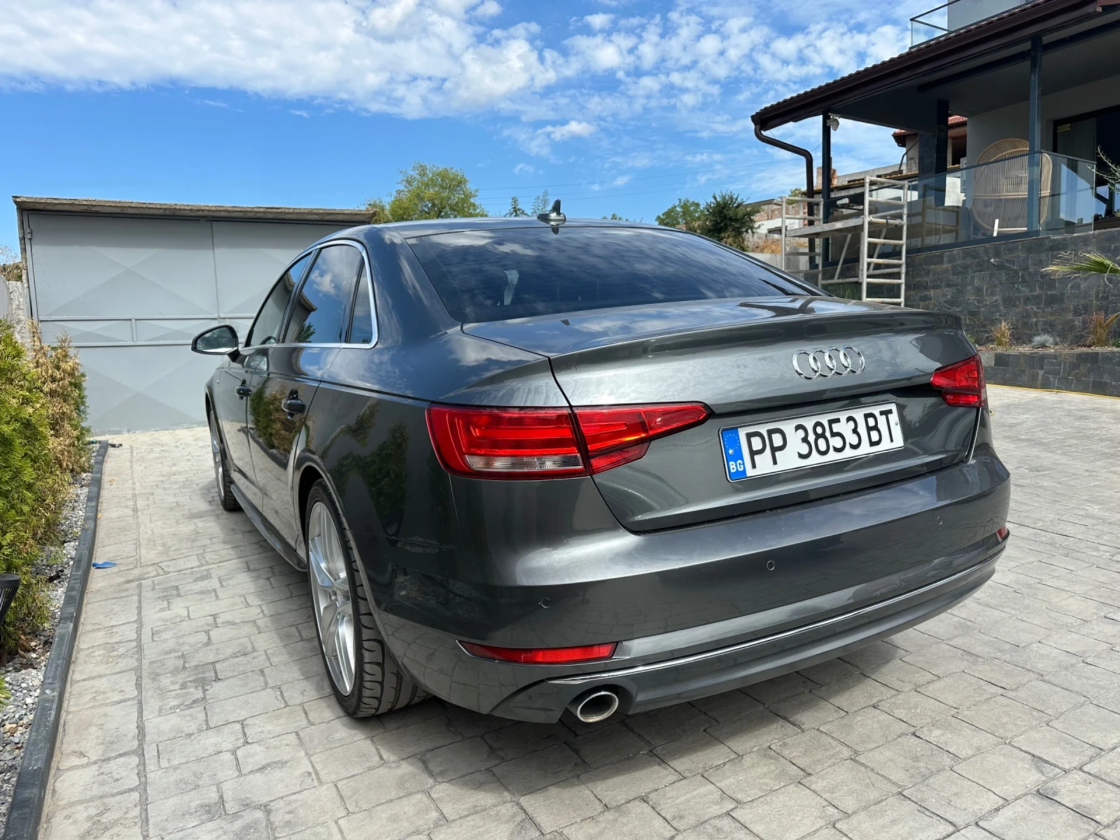 Audi A4 2.0 150кс, снимка 11 - Автомобили и джипове - 56053275